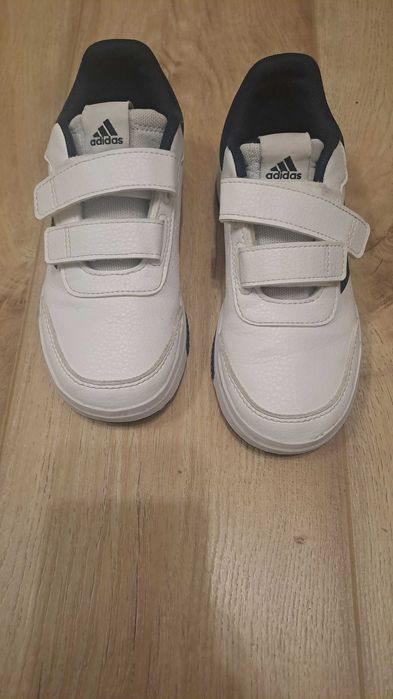 Деткки маратонки adidas размер 31 и 1/2