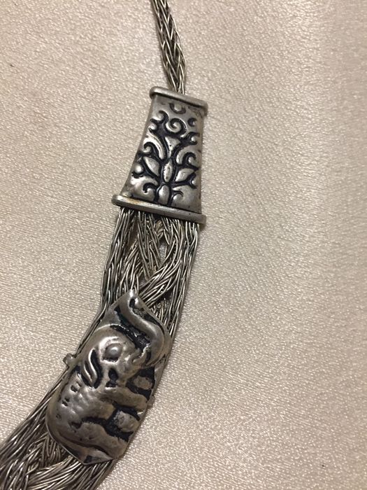 Дамско колие сребристо