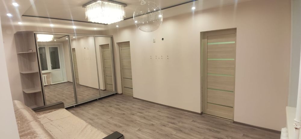 Продам квартиру с мебелью и техникой!