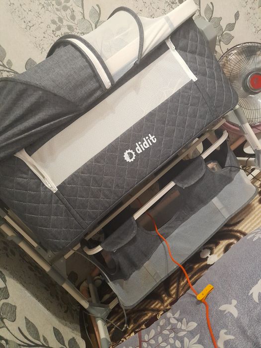 Sotiladi. Telefon. Elektron belanchak