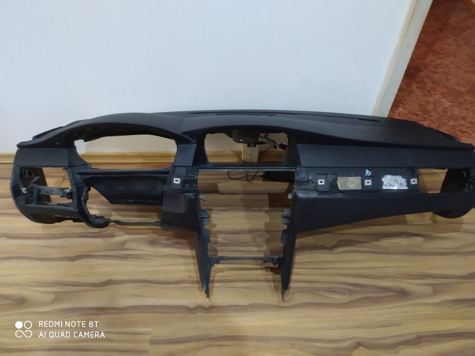 Арматурно табло за BMW e60, e61. Пета серия