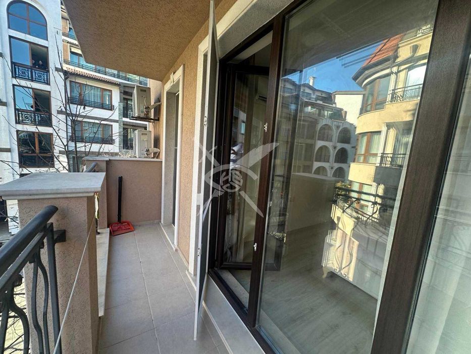 Продава се Двустаен апартамент в Поморие - 67 кв.м за 1568 €/кв.м - Снимка #5