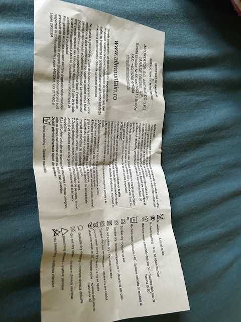 Vand Geaca noua marimea XL  Femei The North Face W Huila Synth Parka