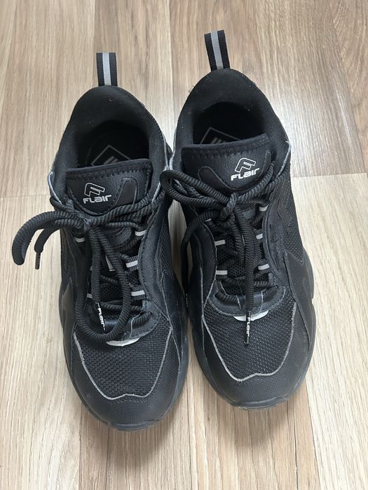 Спортни маратонки FLAIR