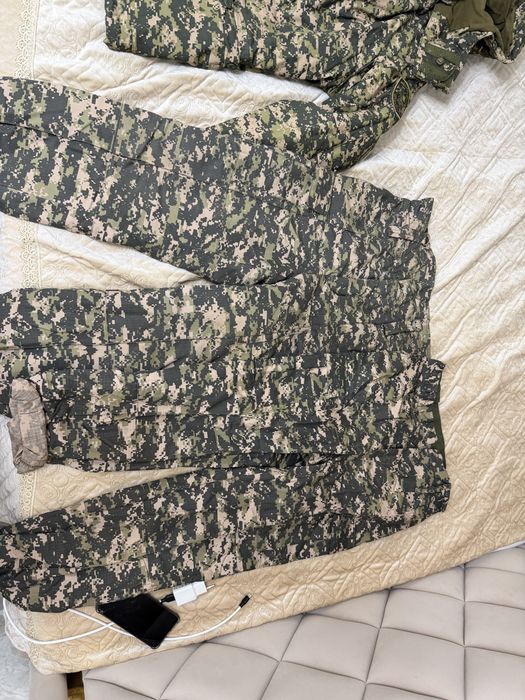 Продам военную спец форму