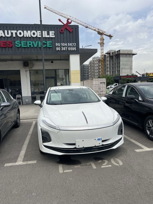 Hongqi-em 500 km