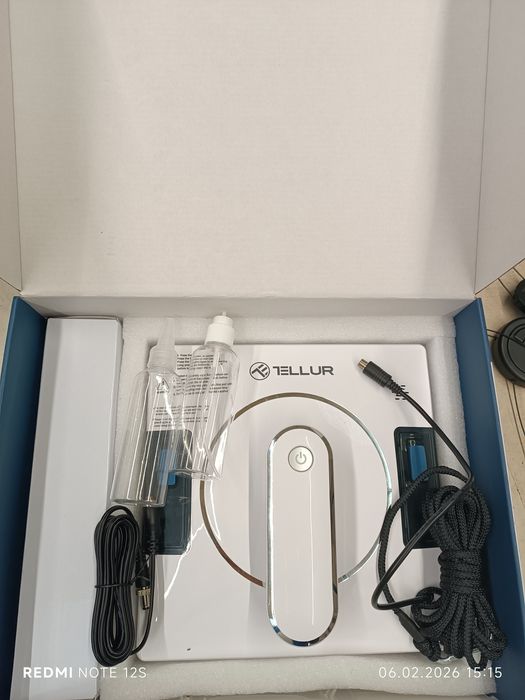 Robot curatare geamuri Tellur TLL331541, 72 W, Wi-Fi, Alb