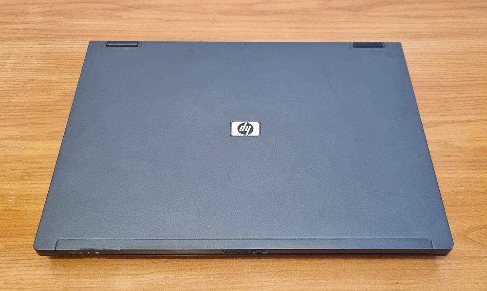 Ноутбук HP Compaq