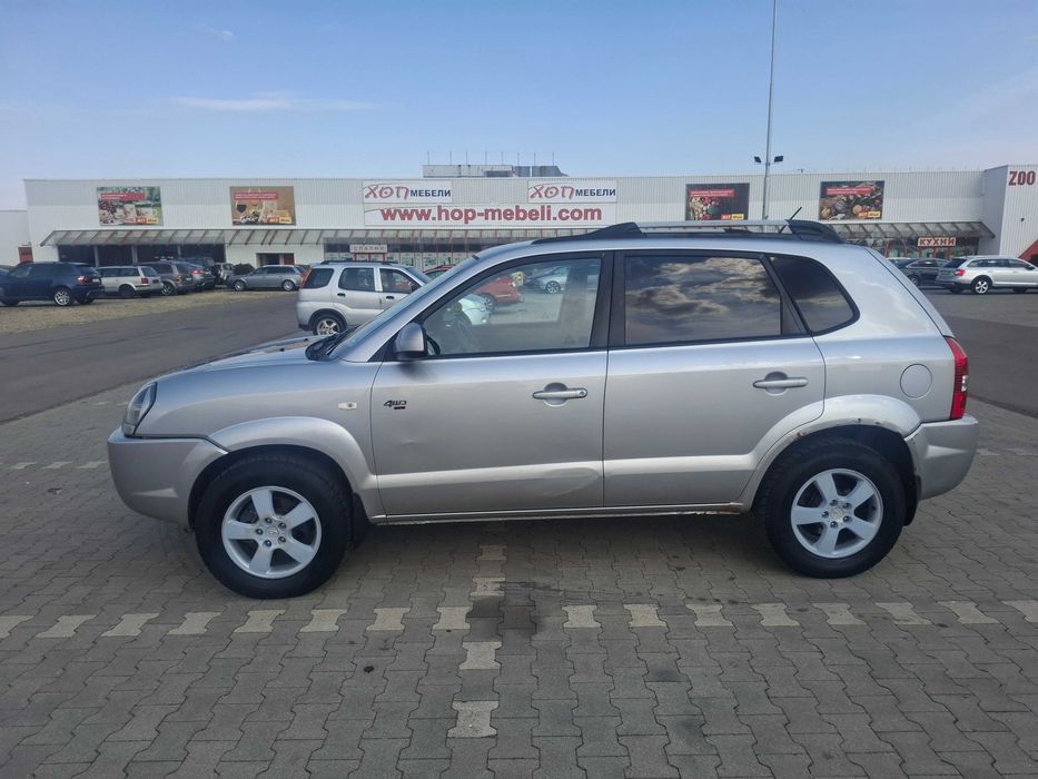 Хиундай Туксон 2.0i