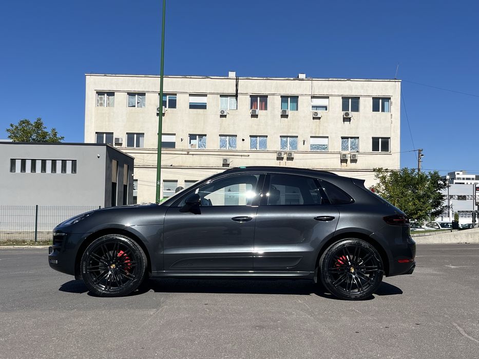 Porsche Macan GTS - Garantie si Service 2027