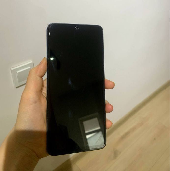 Redmi 13c xolati ideyal