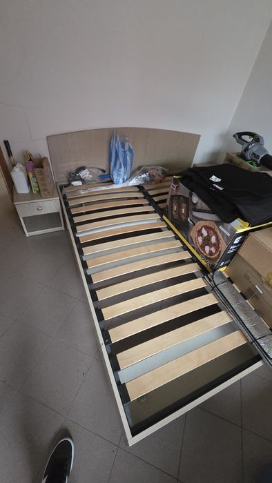 Спалня, гардероб, бюро, шкафче