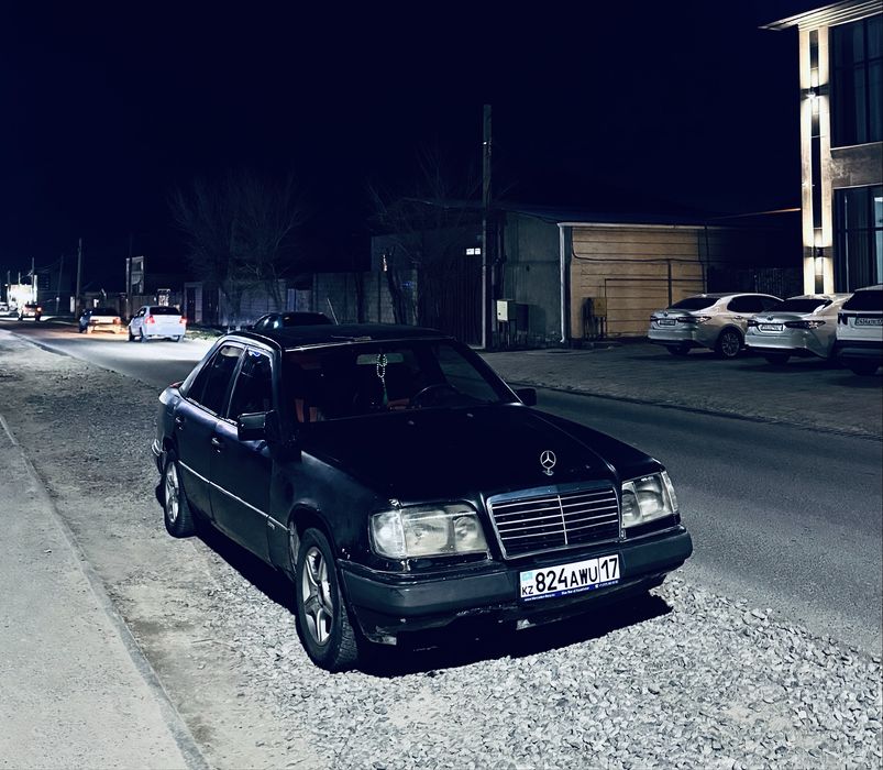 Мерседес 124 2.2