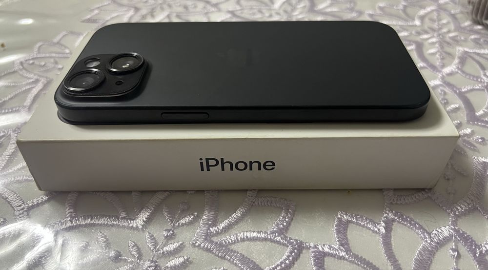 Айфон 15 в нормальном состоянии