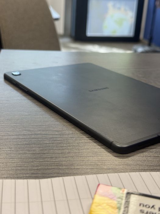 Samsung Galaxy Tab S6 Lite