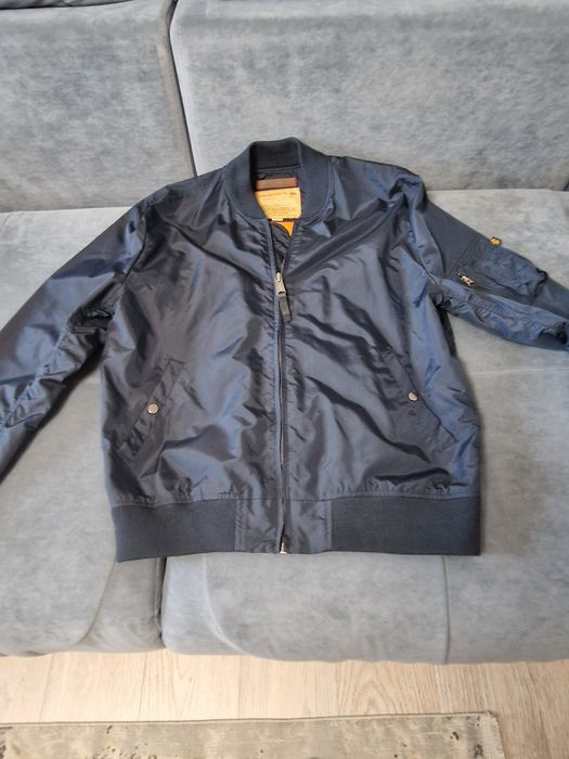 Куртка новая.Модная