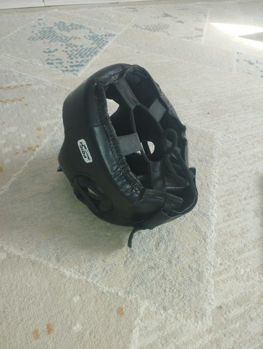 Шлем боксерский черный