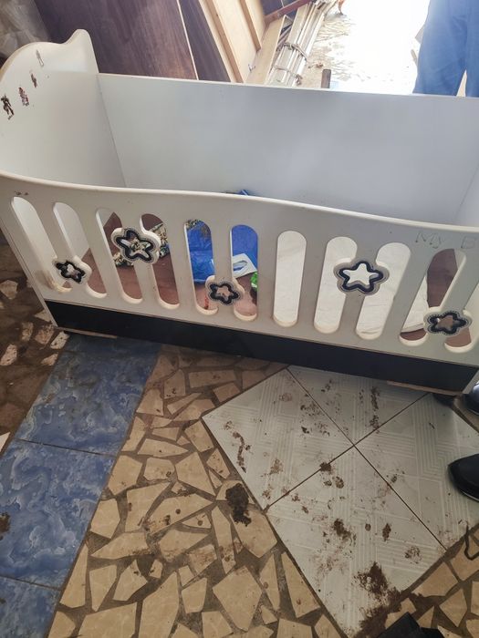 Десяткий кровать