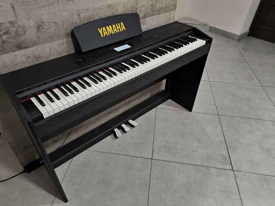 Цифровое пианино Цифровое фортепиано Электронное пианино YAMAHA