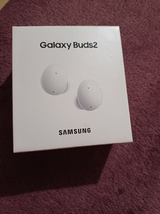 Продам наушники новые