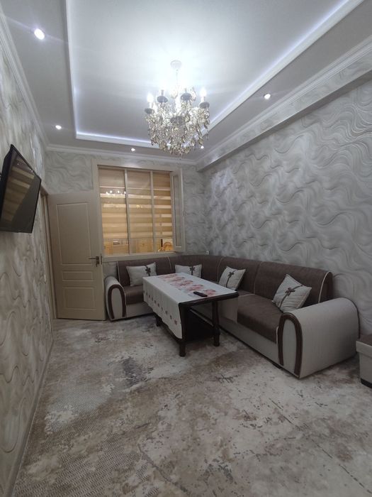 Аренда Себзор 2.хонали оилага берилади расмдаги уй