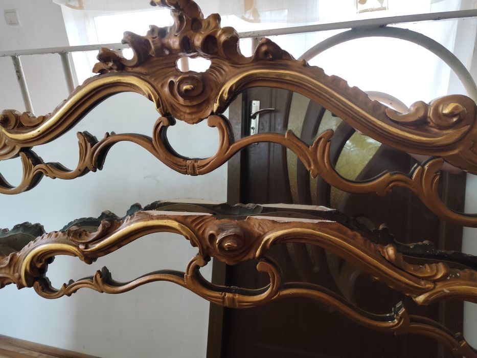 Set 2 oglinzi vintage stil Baroc/Rococo – rame sculptate, aduse din Italia