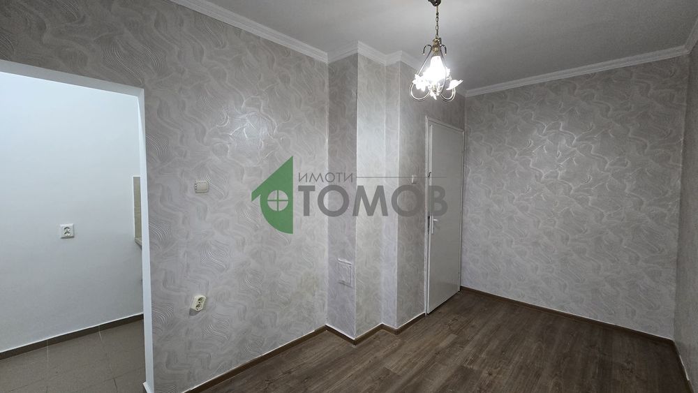 Едностаен апартамент с кухня в Централната градска част