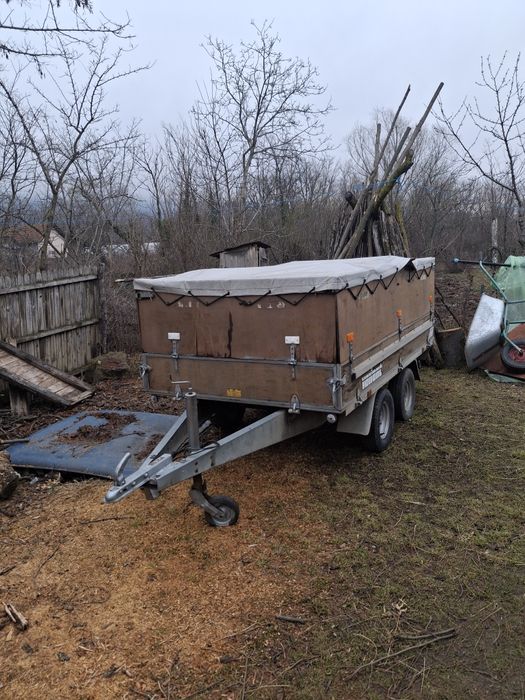 Remorcă VARIANT  2 axe 750kg