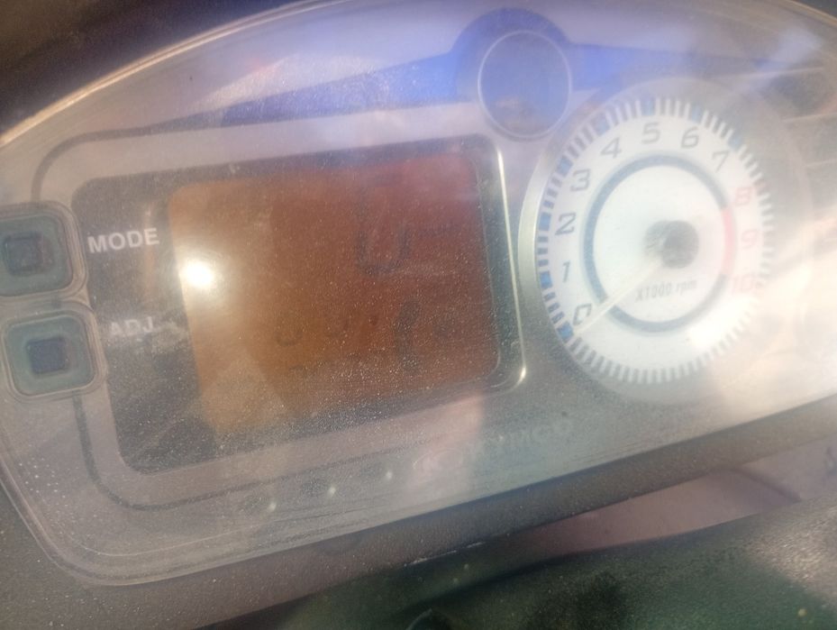 Scuter kimco cu acte număr de imtriculare