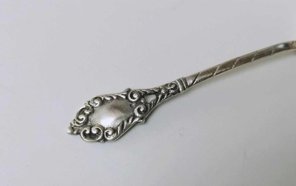 Lingurita argint 800, model floral , Germania, pentru zahar