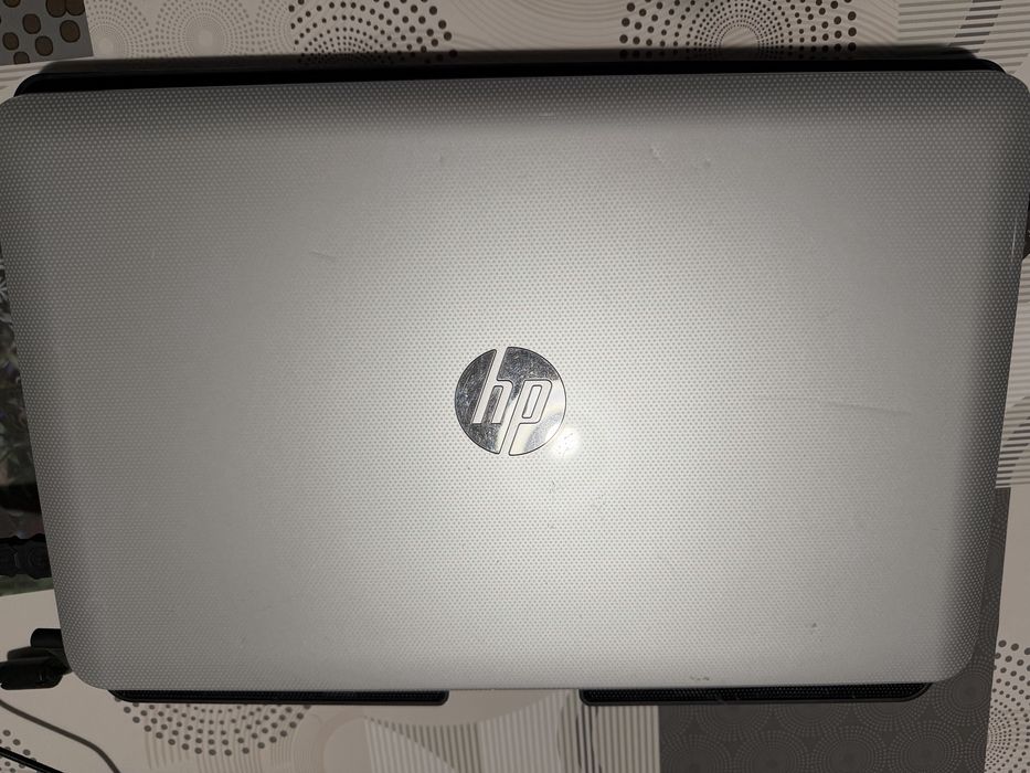 Hp pavilion 15 6GB RAM 120SSD