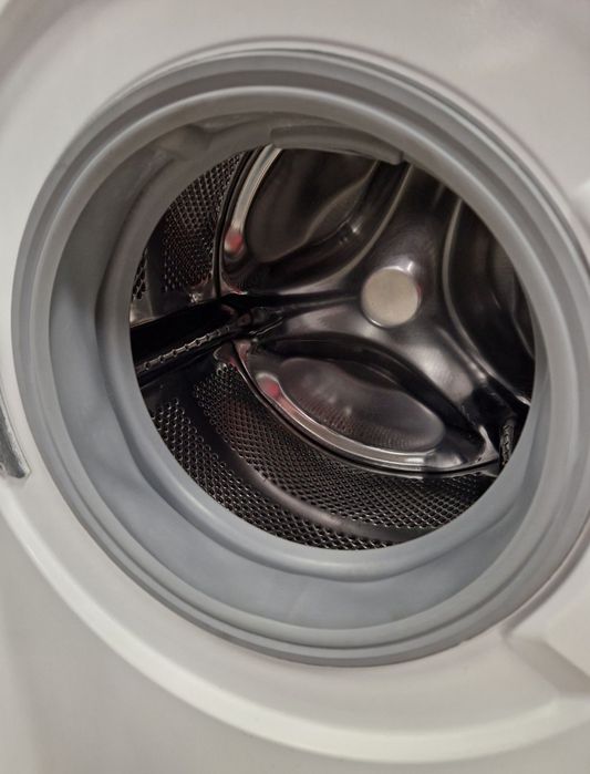 Работеща пералня