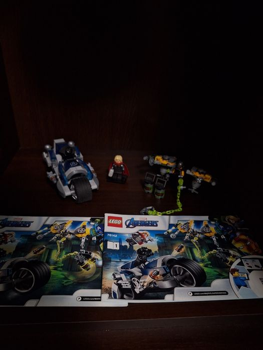 4 seturi Lego: Marvel, Ninjago, Batman