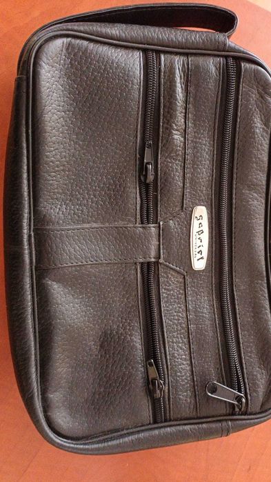 vand borseta din piele, barbateasca, noua