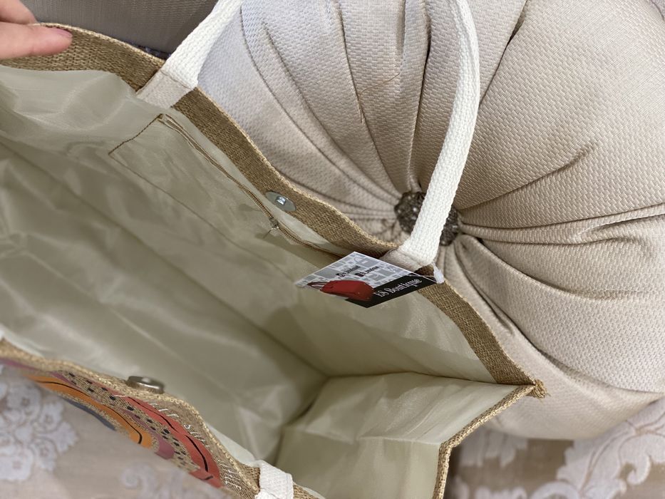 Плажна чанта.