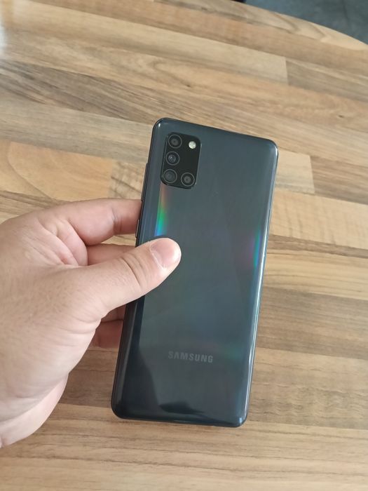 Samsung A31 идеальное состояние