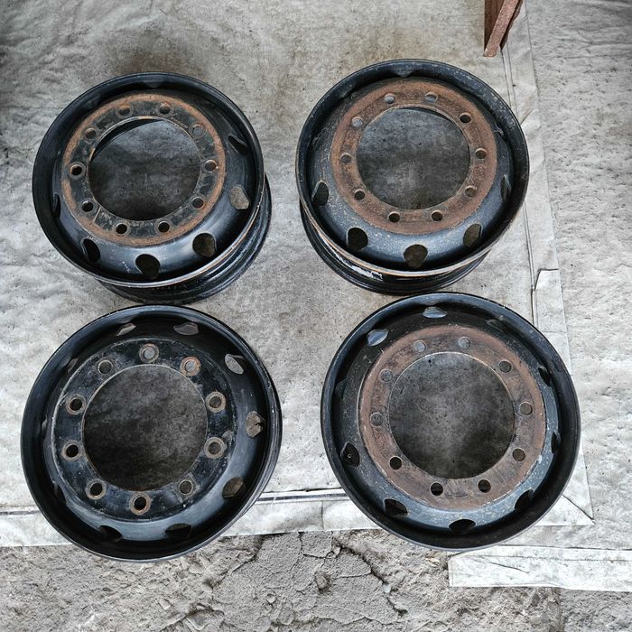 6 стоманени джанти 6.75x22.5 с 10 отвора Mercedes/MAN Germany KPZ