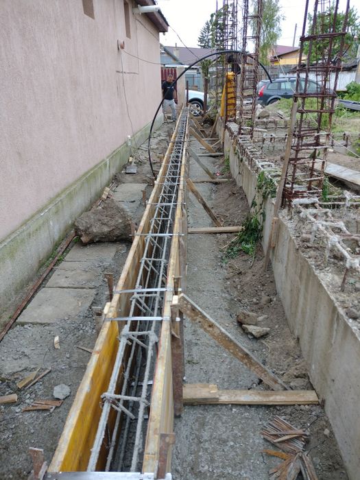 Construcții/Renovări/Covoare de piatra și rășină