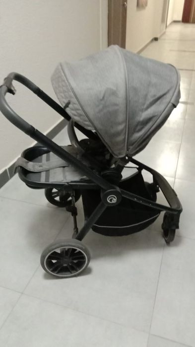 Коляска в хорошем состоянии