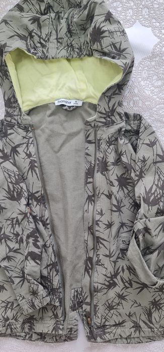 Продам детские вещи