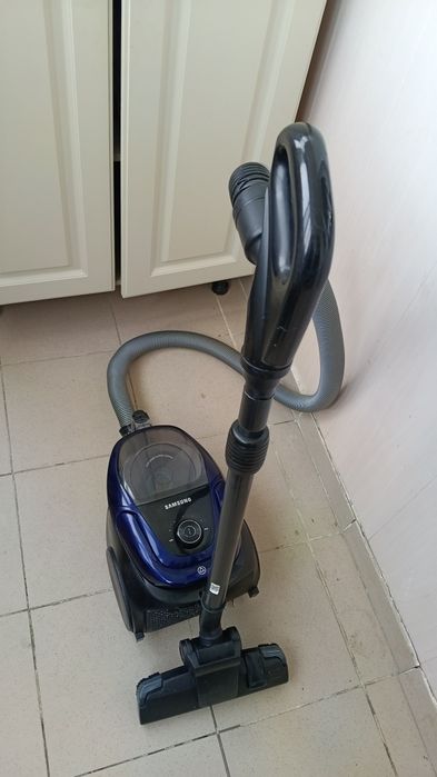 Пылесос Samsung 1800w