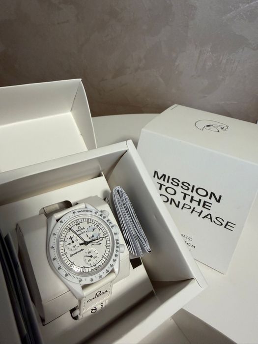 Ceas Omega x Swatch mission to the Moon Phase