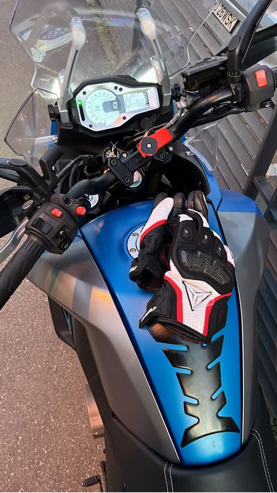 Motocicleta CF Moto 650 MT 2021, 9000 km, stare excelentă