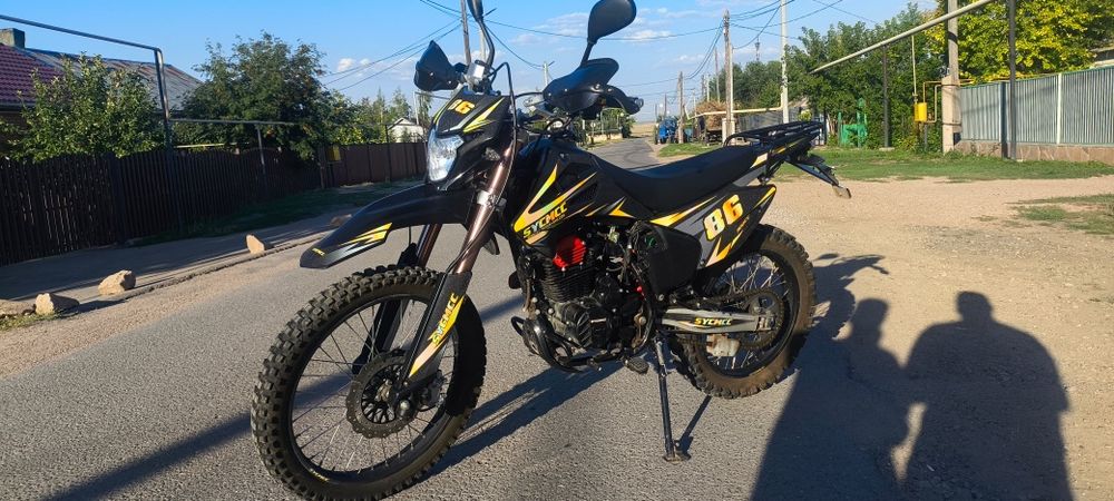 Продам мотоцикл SYM
