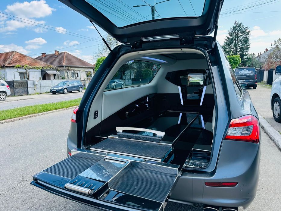 Maserati Ghibli funerar dric