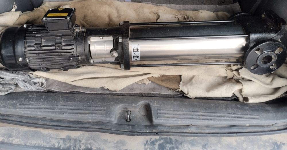 Насос вертикальный SB 3-25