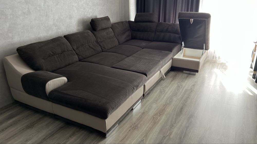 Диван П-образен.