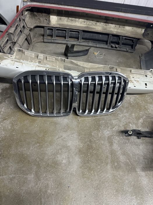 Кузовные детали на бмв х7