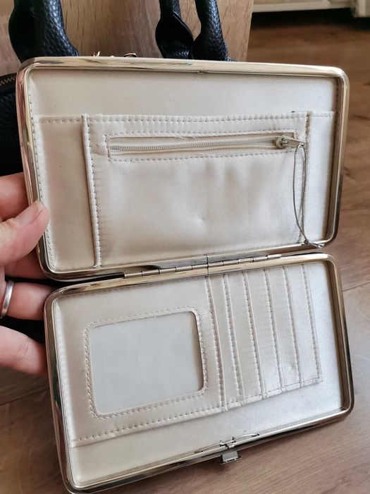 Дамска малка чанта