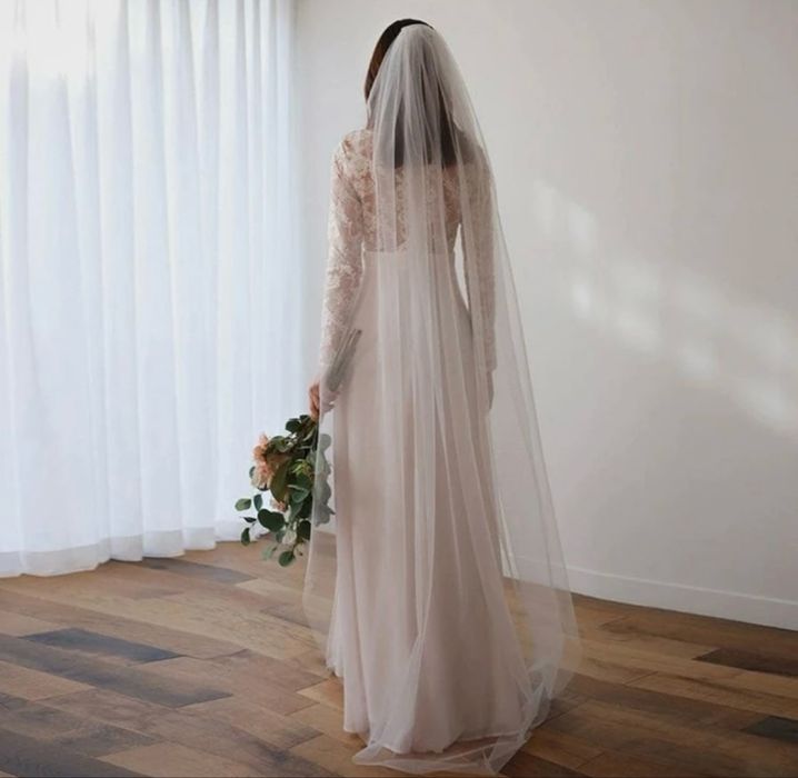 Дълъг сватбен воал